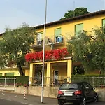 Casa Popi 3* 马尔切西内