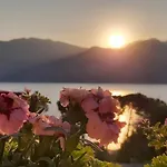 Hotel Casa Popi Мальчезине