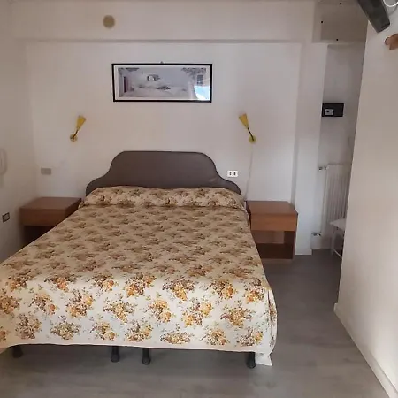 Hotel Casa Popi 3*