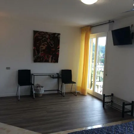 Hotel Casa Popi 3* Malcesine