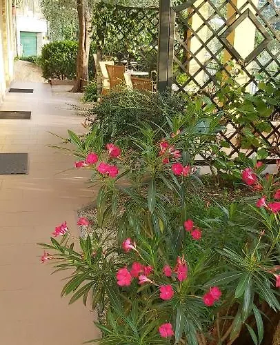 Casa Popi 3* 말세진느